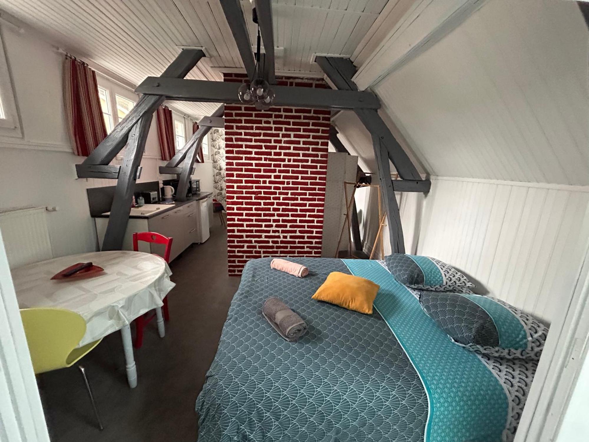 Home Preize 2 Troyes Eksteriør billede